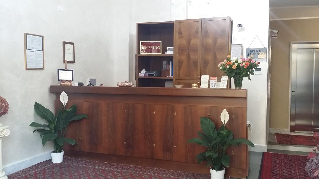 Hotel Giulio Cesare Турин Екстер'єр фото
